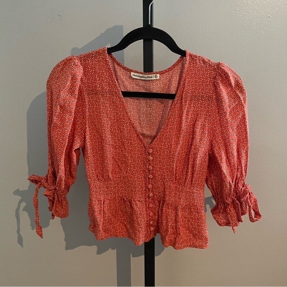 Abercrombie & Fitch Orange Printed Blouse Size Extra Small